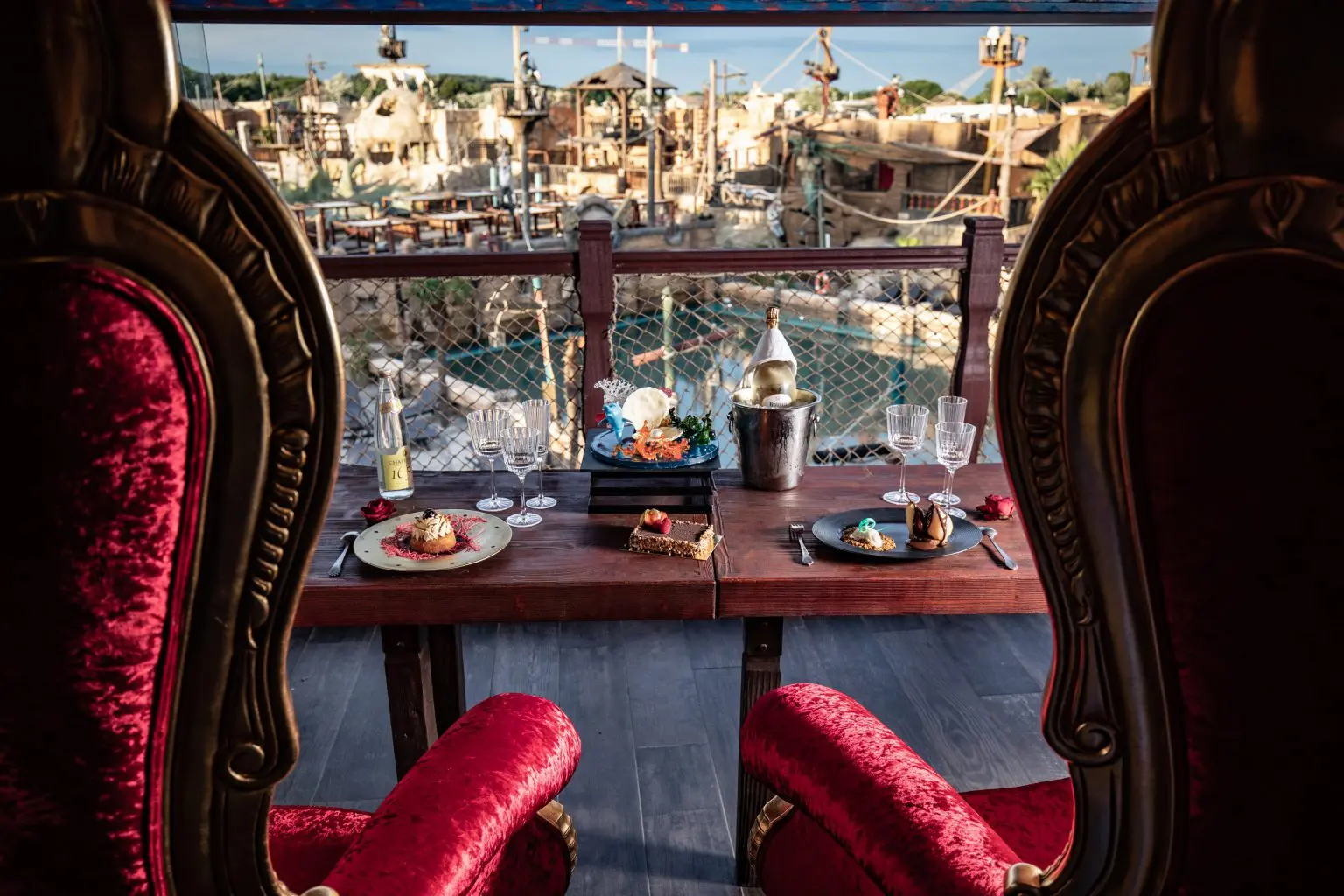 Tour panoramique pour le dîner expérience avec vue sur la parc aquatique